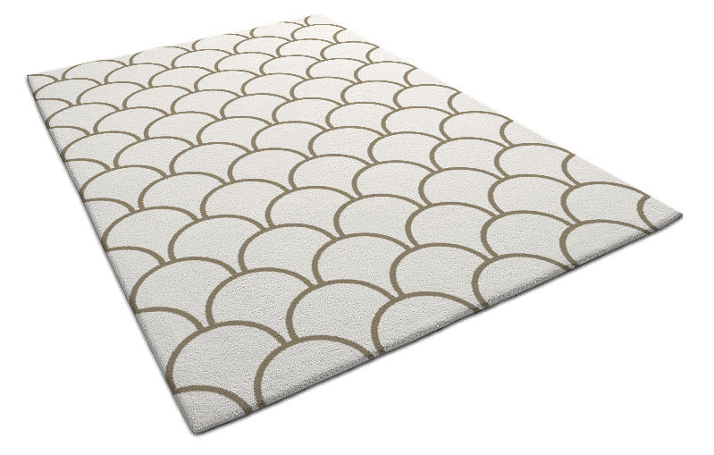Elegant Scallop Pattern Wall Tile – White & Gold Fish Scale Design for Modern Bathroom, Kitchen Backsplash & Accent Walls