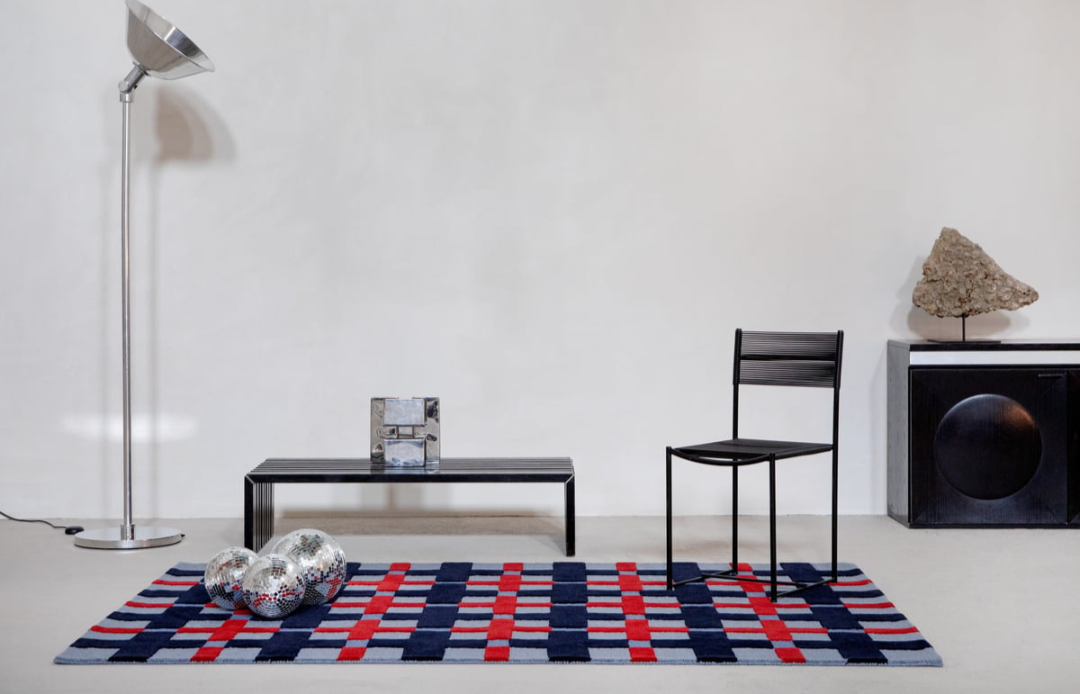 Contemporary Geometric Wool Rug – Handwoven Black, Grey & Red Cross Pattern for Modern Living Room & Office Décor