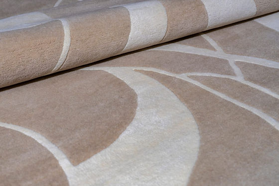 Modern Beige Abstract Area Rug – Soft Minimalist Geometric Carpet for Living Room, Bedroom & Office Decor