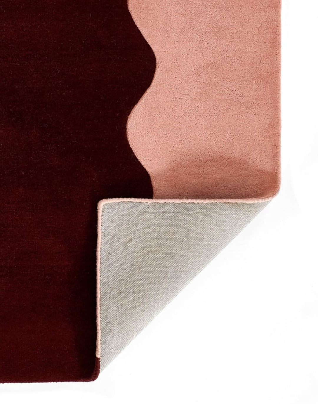 Modern Red & Pink Wave Edge Area Rug – Contemporary Abstract Hand-Tufted Carpet for Living Room, Bedroom & Office Décor