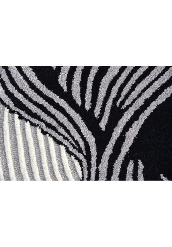 Modern Abstract Round Rug – Black & Gray Wavy Line Design | Contemporary Hand-Tufted Area Carpet for Living Room & Bedroom Décor