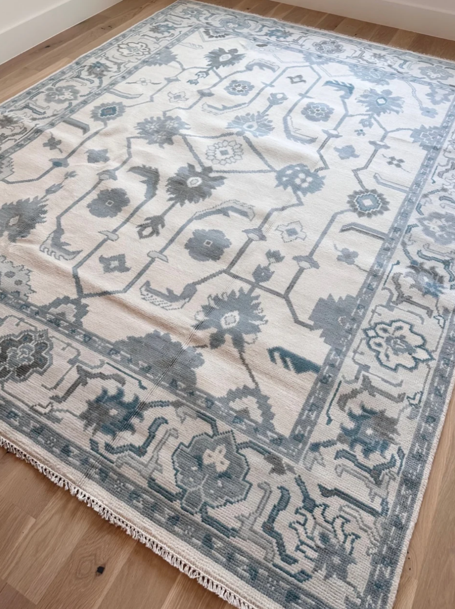Luxury Hand-Knotted Oushak Rug – Authentic Turkish Design | Soft Wool Vintage Style Area Carpet for Living Room & Bedroom