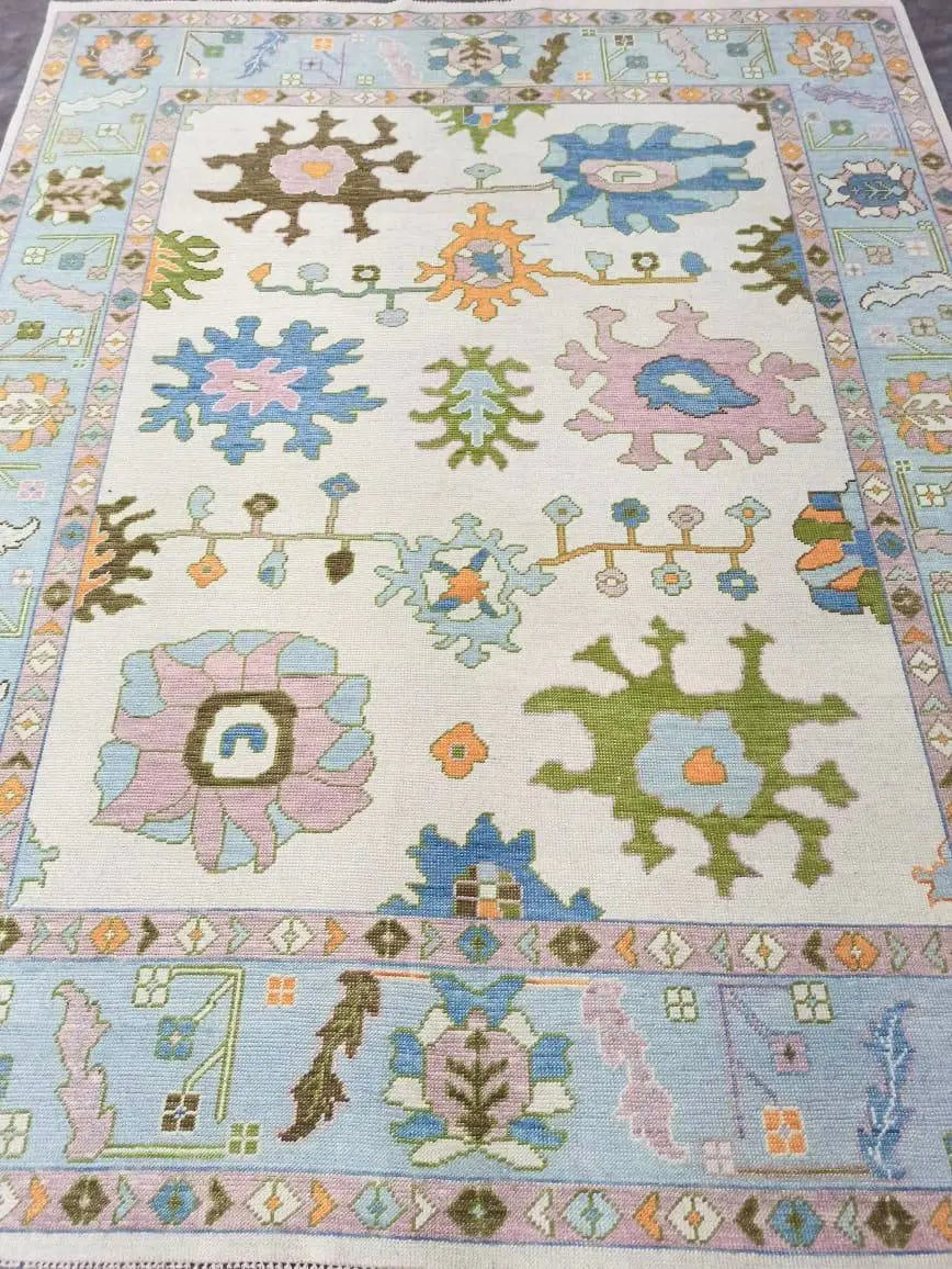 Hand Knotted Oushak Rug – Vintage Turkish Style Wool Area Rug for Living & Dining Room