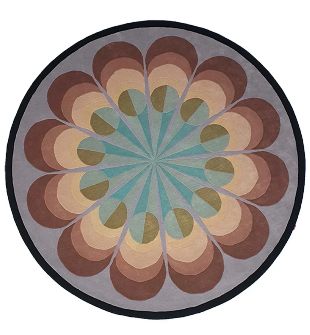 Retro Round Area Rug – Mid-Century Modern Geometric Carpet for Living Room, Bedroom, or Studio Decor