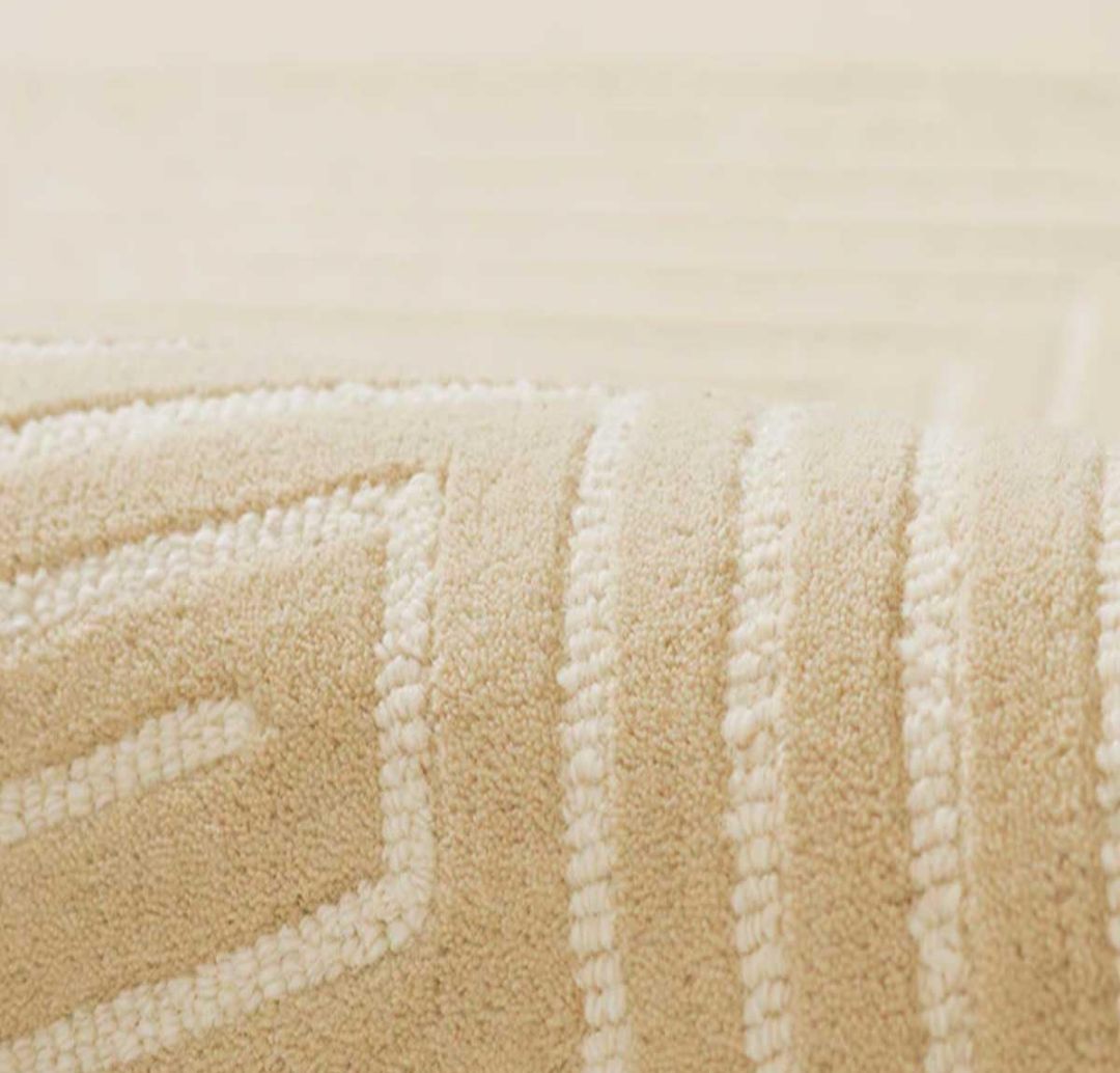 Beige Handmade Wool Rug – Modern Geometric Maze Pattern Carpet for Living Room & Bedroom
