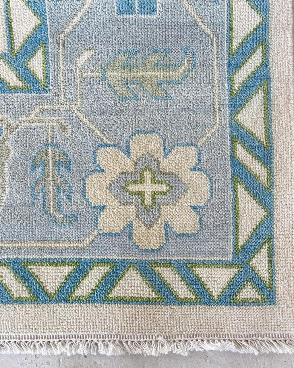 Hand-Knotted Oushak Rug – Traditional Turkish Wool Carpet, Bohemian Antique Style, Living Room & Bedroom Area Rug