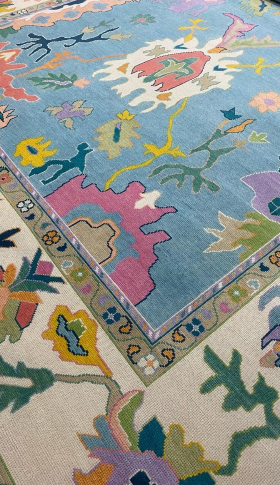 Handknotted Oushak Rug – Authentic Turkish Wool Carpet with Vibrant Floral Design | Luxury Handmade Area Rug