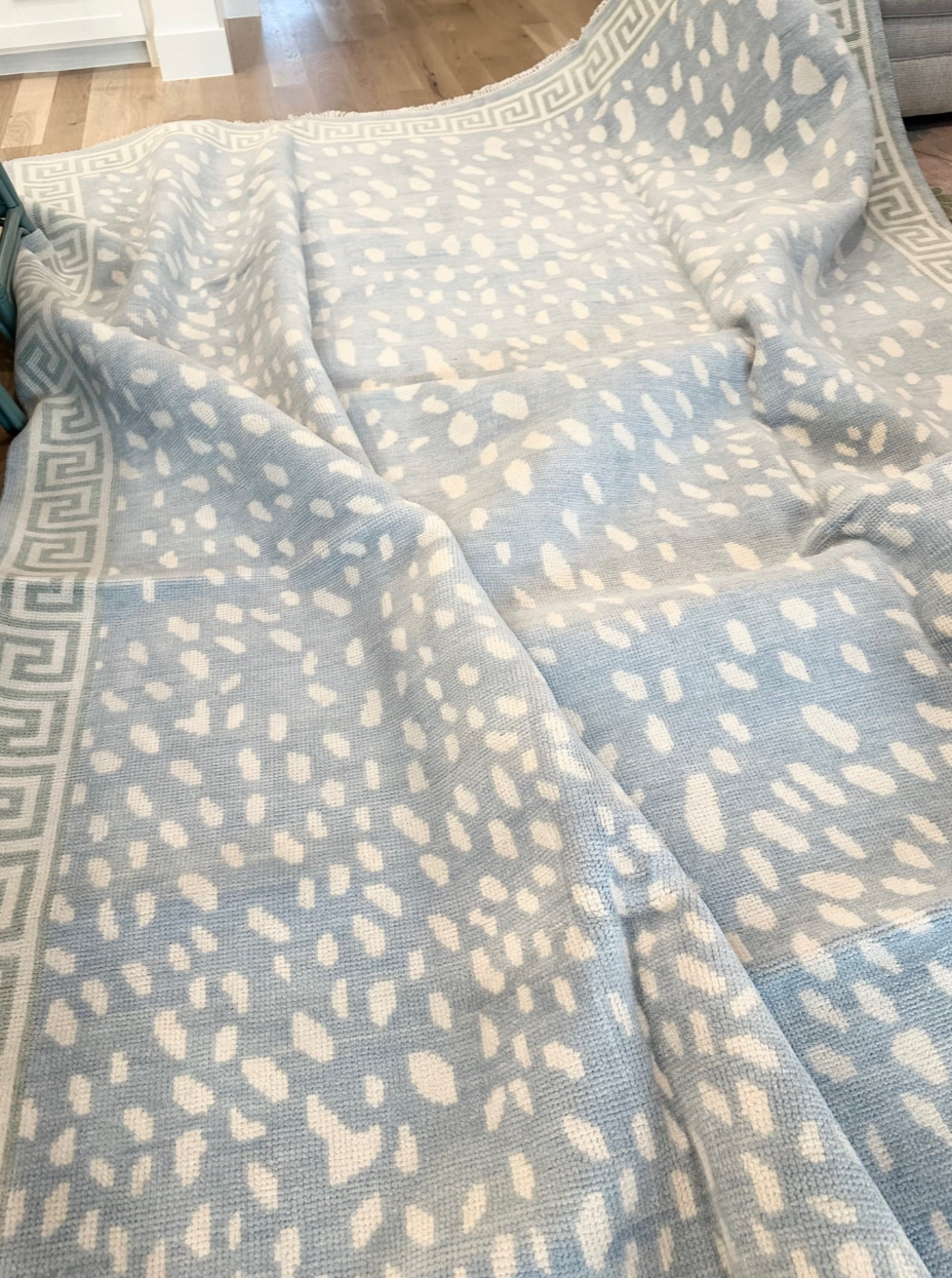 Hand Knotted Oushak Rug – Blue Modern Antelope Pattern with Greek Key Border | Luxury Wool Area Carpet