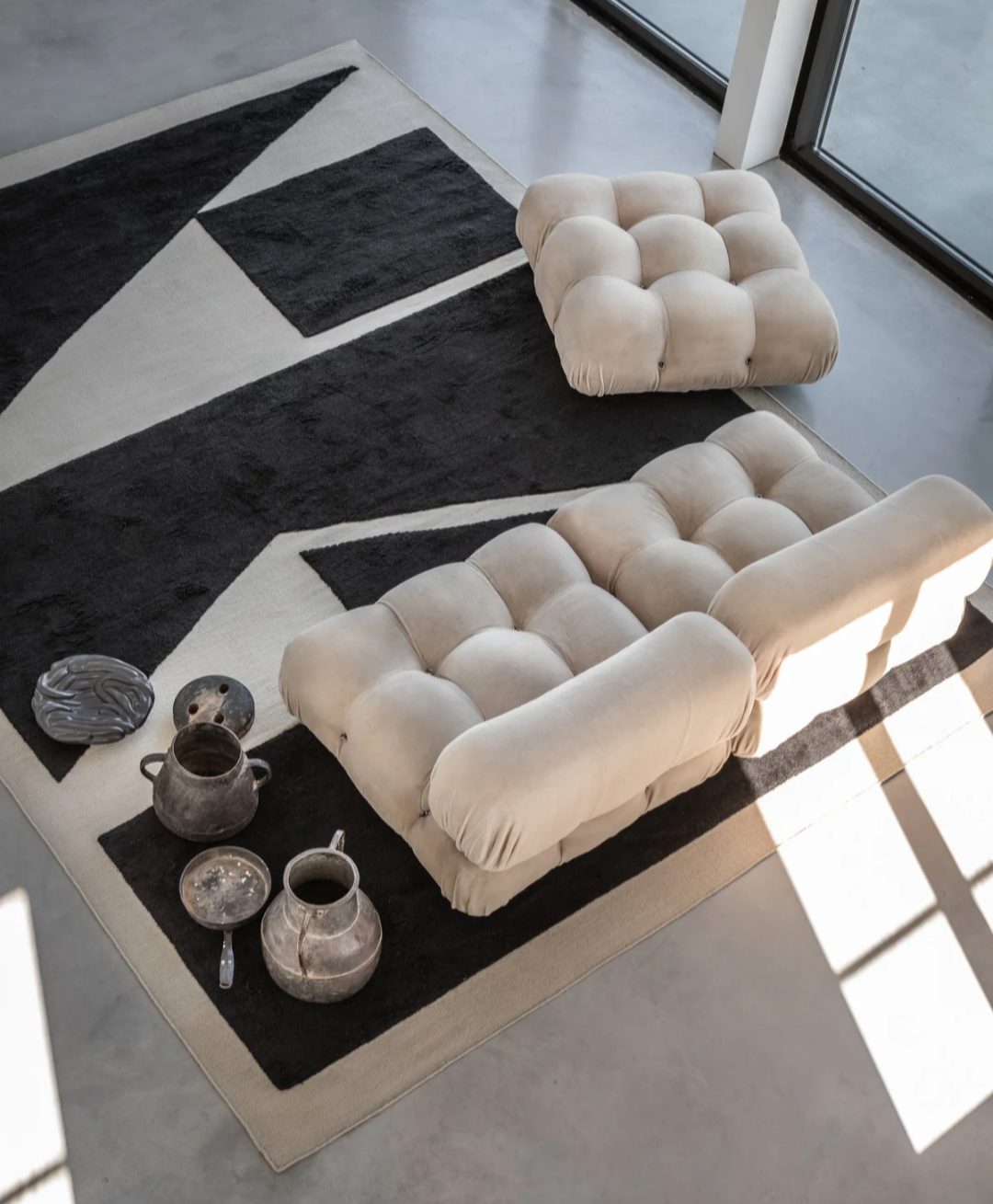 Modern Black and White Geometric Area Rug – Abstract Minimalist Design for Living Room, Bedroom & Office Décor