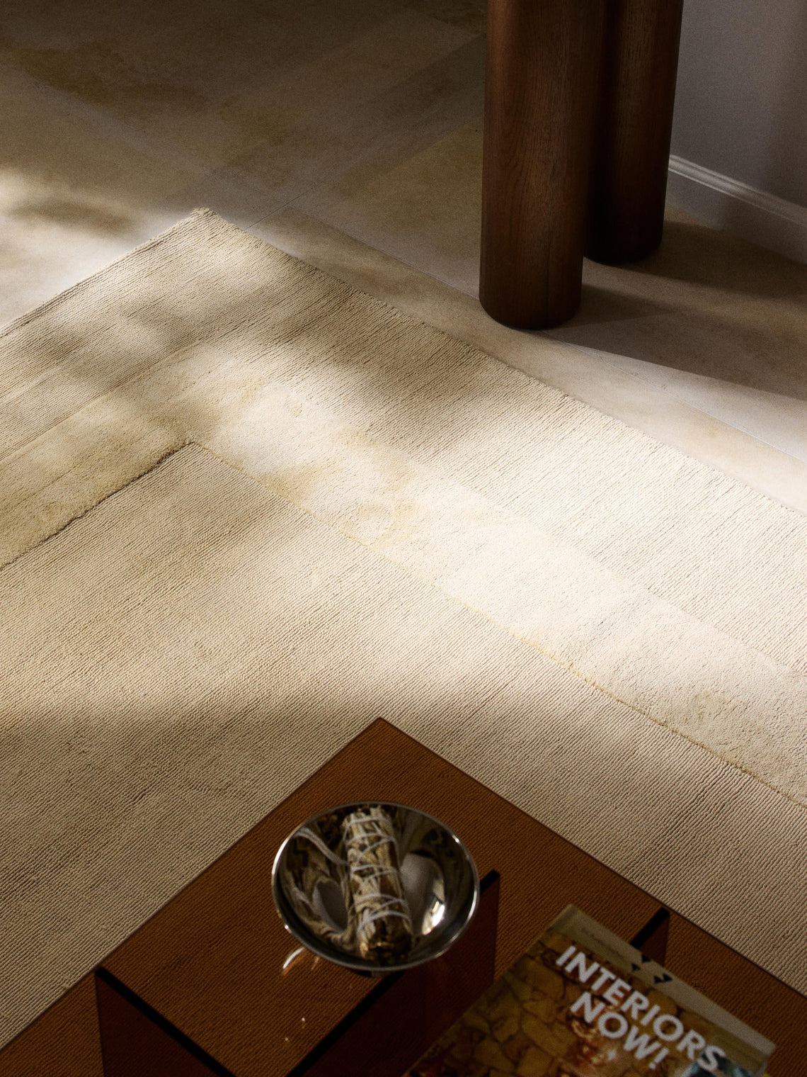 Beige Hand-Tufted Area Rug – Soft Minimalist Border Carpet for Modern Living Room, Bedroom, or Office Decor