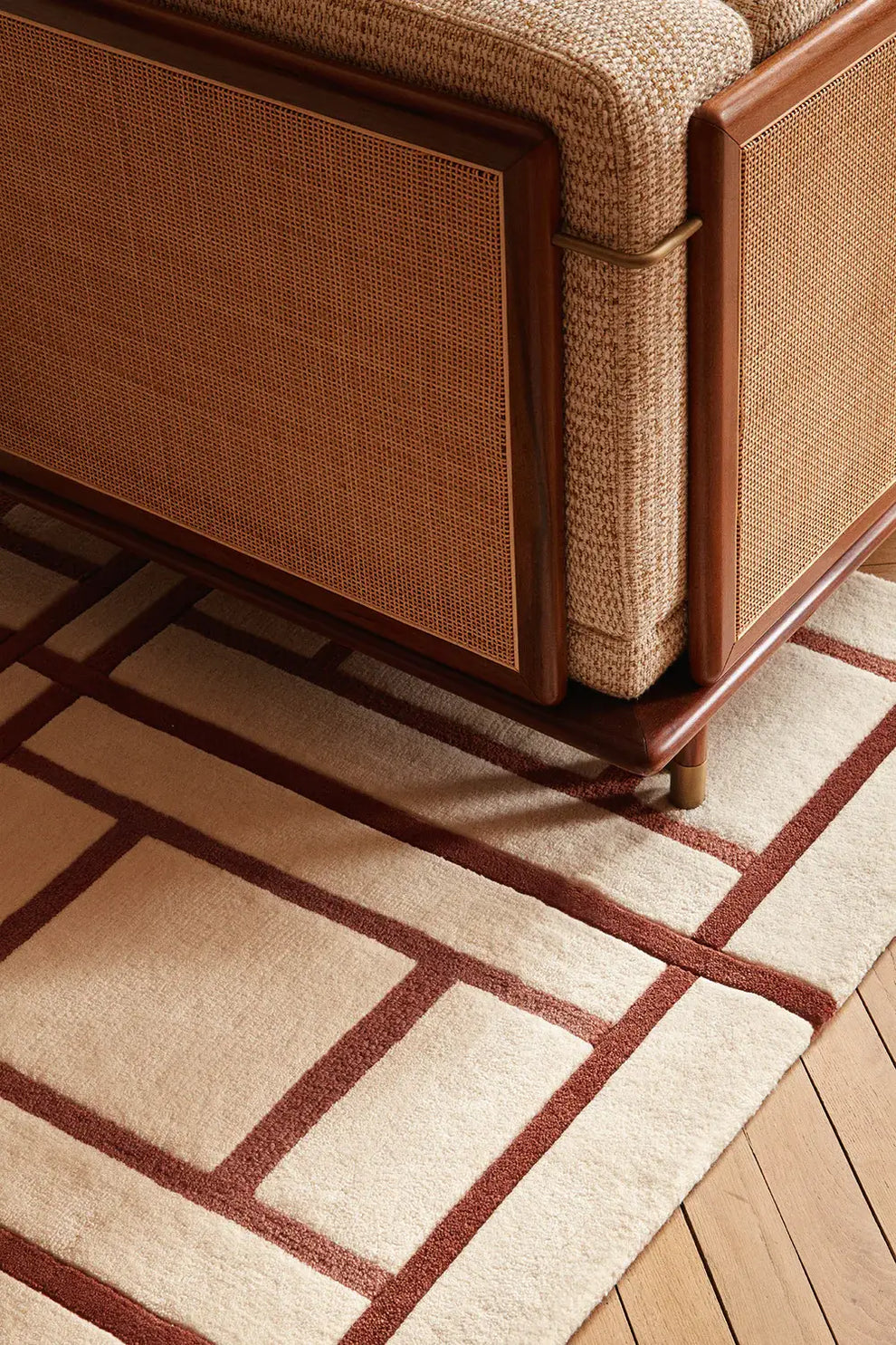Hand Tufted Geometric Wool Rug – Modern Abstract Grid Pattern Area Rug for Living Room & Bedroom