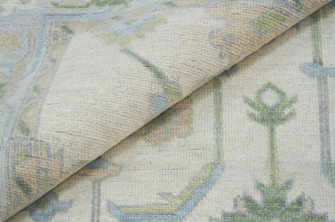 Handmade Light Blue Oushak Rug – Soft Wool Vintage Turkish Design | Traditional Oriental Area Carpet