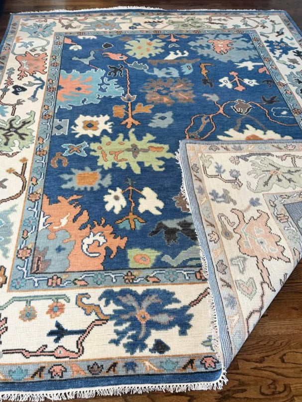 Hand Knotted Oushak Rug – Vintage Turkish Style Wool Area Rug, Soft Neutral Tones, Luxury Artisan Carpet