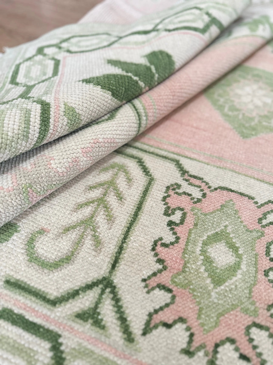 Handknotted Oushak Rug – Soft Pink & Green Turkish Wool Carpet | Vintage Pastel Area Rug for Living Room