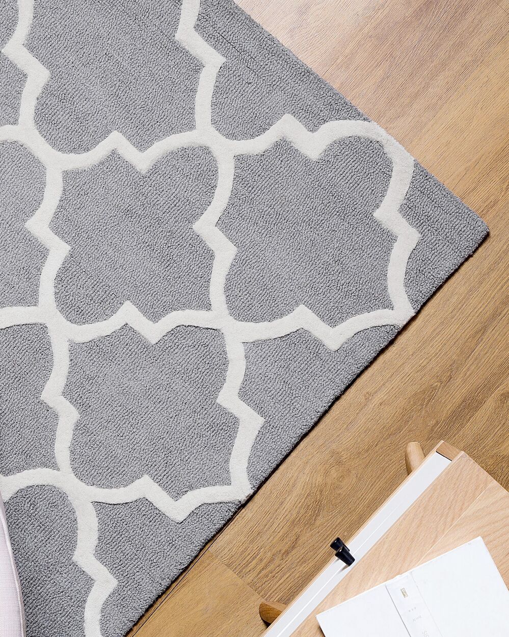 Moroccan Trellis Pattern Area Rug – Hand-Tufted Wool Light Grey & Ivory Modern Carpet for Living Room, Bedroom, Office & Home Interior Decor