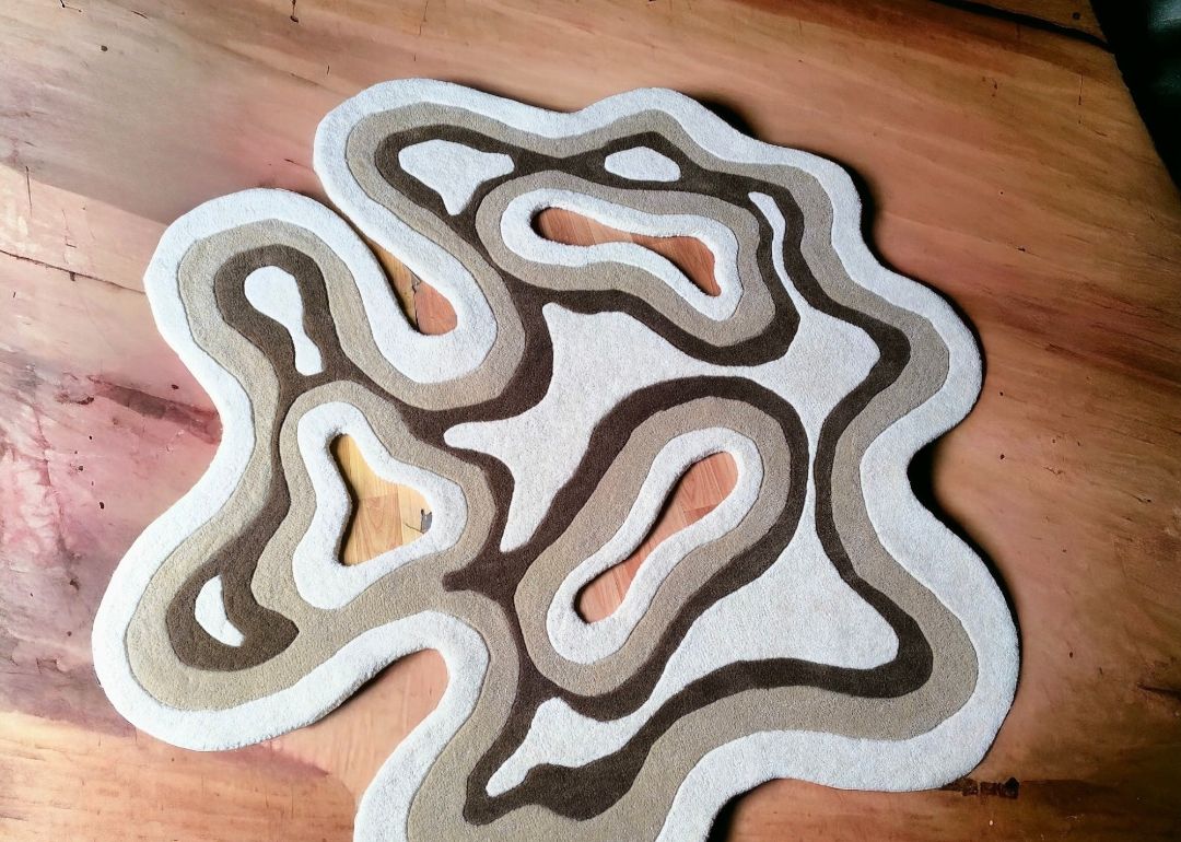 Abstract Irregular Tufted Rug | Modern Wavy Carpet | Handmade Neutral Earth Tone Mat