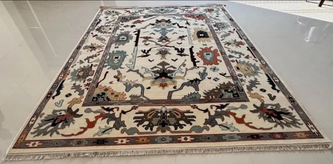 Ivory Oushak Area Rug – Hand Knotted Turkish Wool Carpet for Living Room Décor