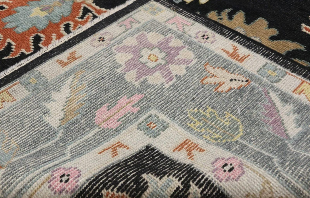 Hand-Knotted Oushak Rug – Luxury Wool Area Rug, Floral Oriental Design for Living Room & Bedroom